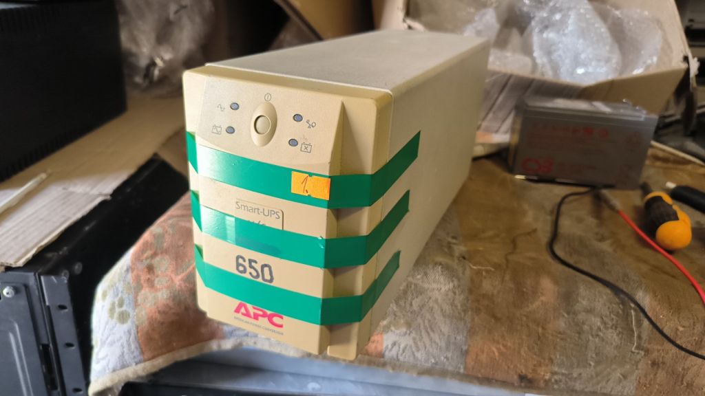 Безперебійник APC SMART-UPS VS650i чиста синусоїда №1 - фото фото фото 0