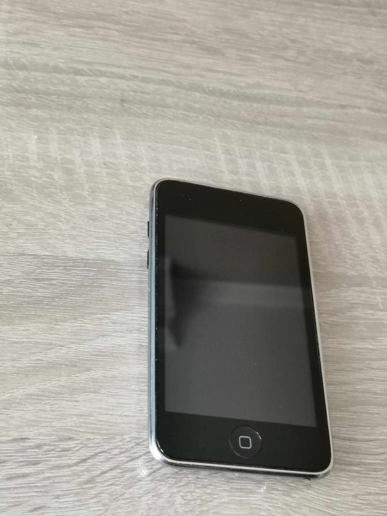 Apple ipod touch 2g 8gb MB528RP - фото фото фото 2