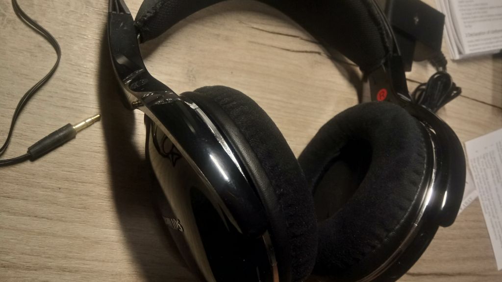 БЕСПРОВОДНЫЕ НАУШНИКИ  PHILIPS SHD8850 DIGITAL  999 ГРН - фото фото фото 3