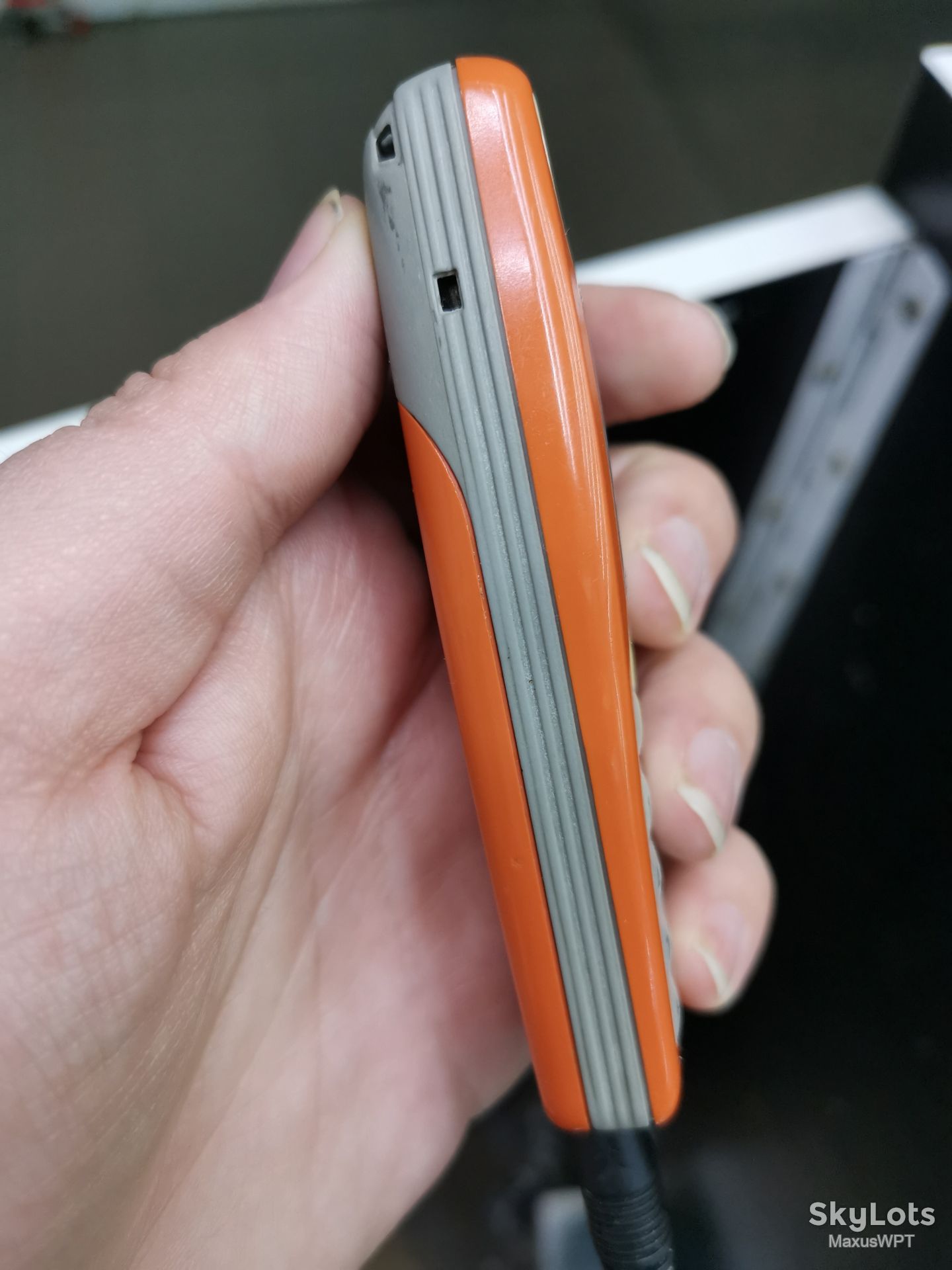 Shop Nokia 1100 orange - фото фото фото 1