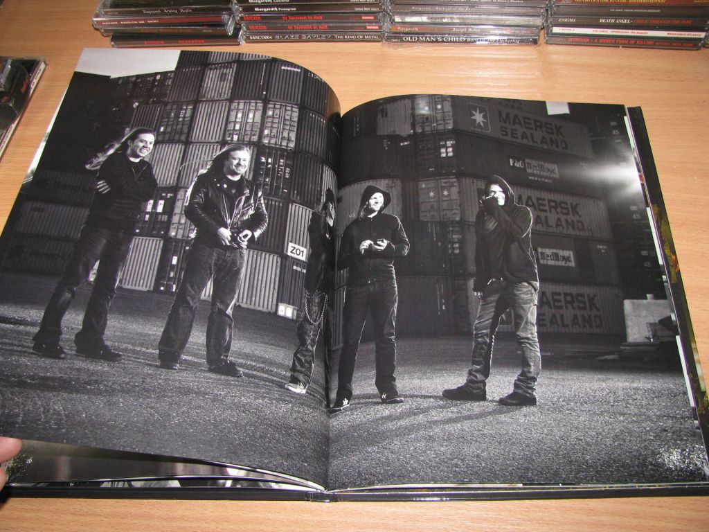 CHILDREN OF BODOM - Relentless Reckless Forever   (2011 Spinefarm, LIMITED HARDBOOK,1st press) - фото фото фото 7
