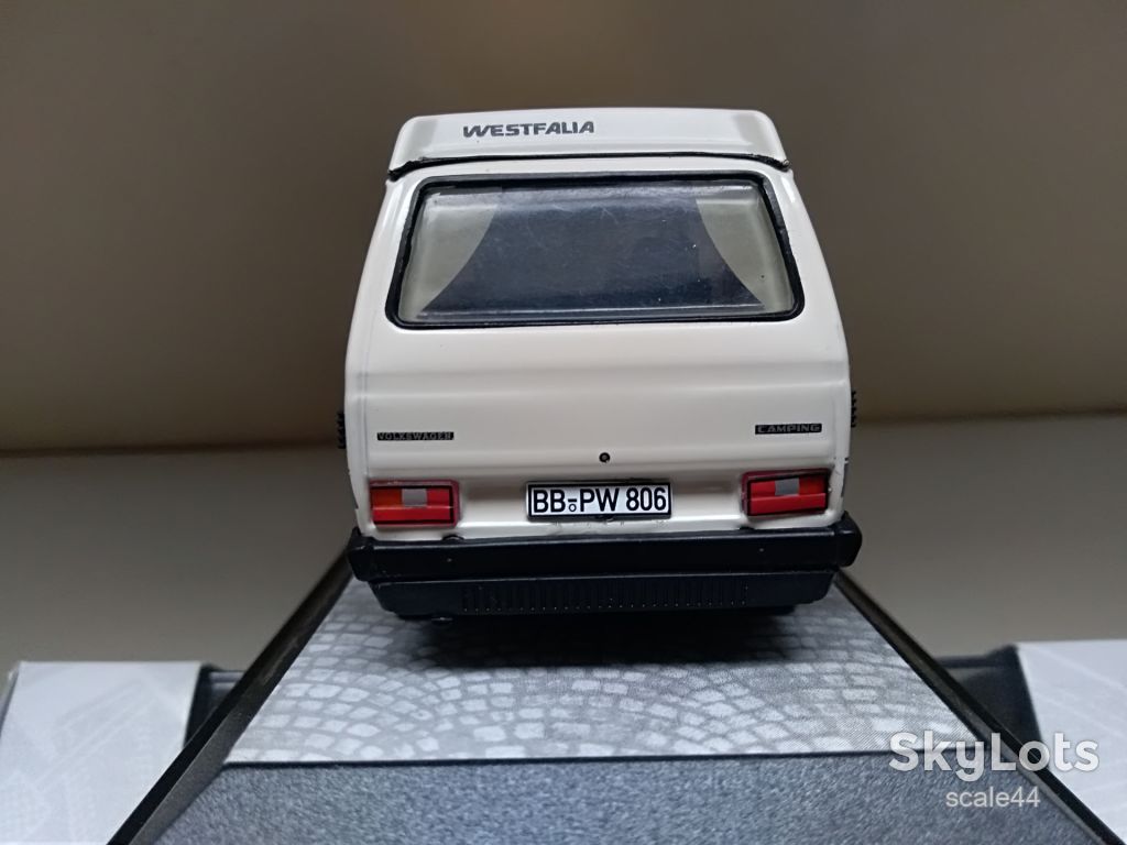 VW Porsche B32 Westfalia.PremiumX.1/43 - фото фото фото 5