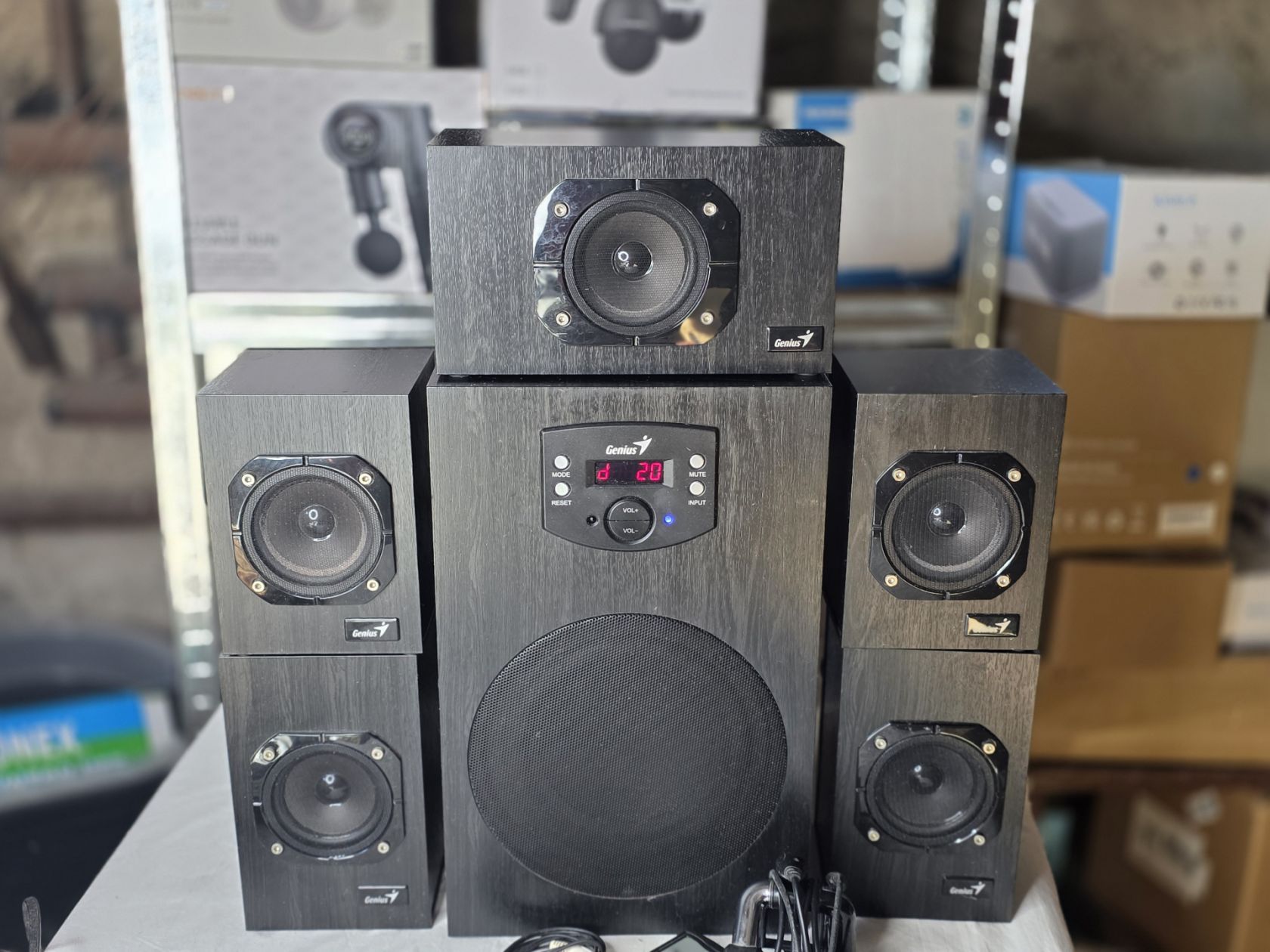 Акустична система 5.1 Genius SW-HF5.1 4500 Wood 125W - фото фото фото 0