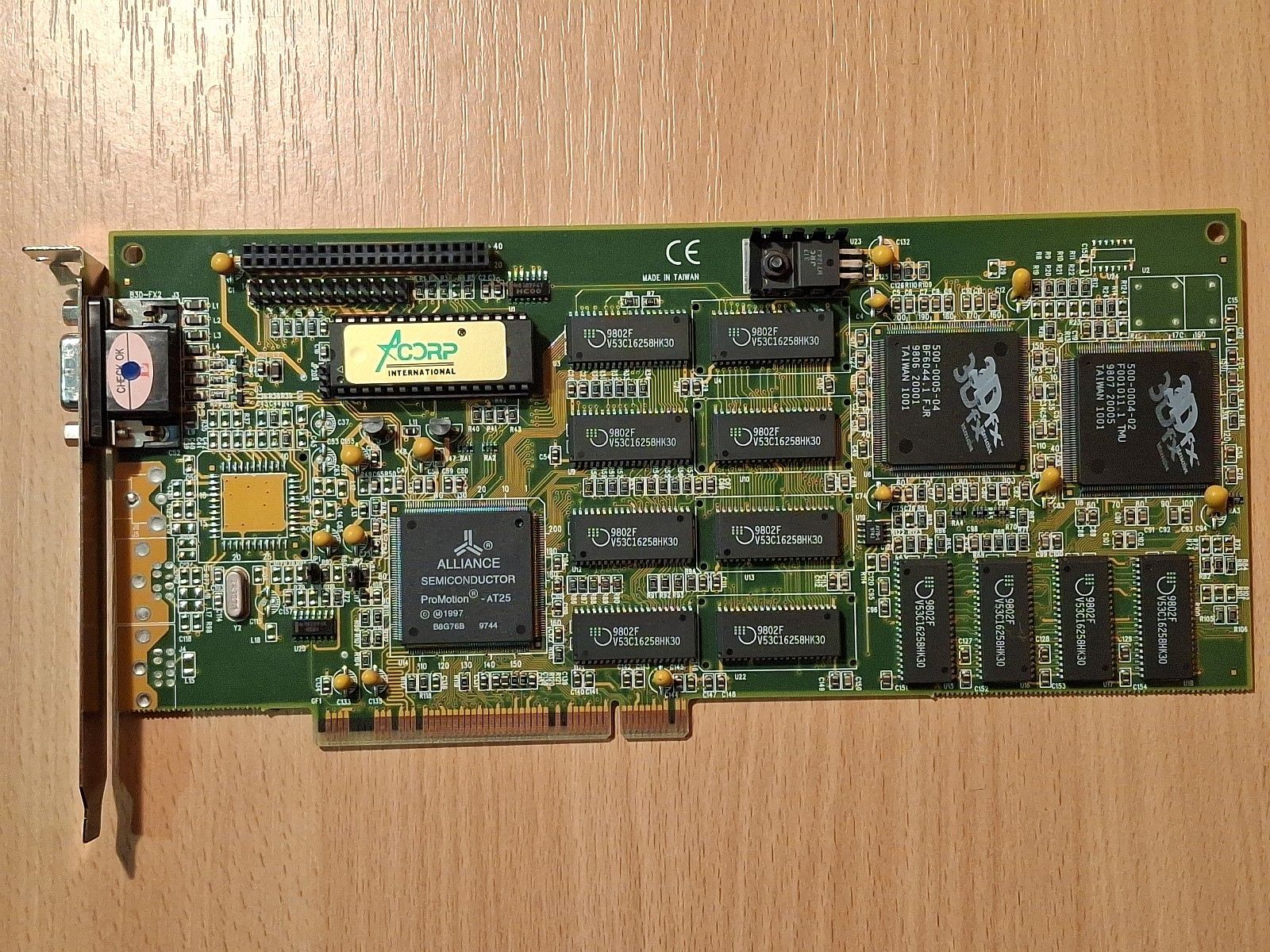Видеокарта 3dfx Voodoo Rush ACorp B3D-FX2 PCI - фото фото фото 0