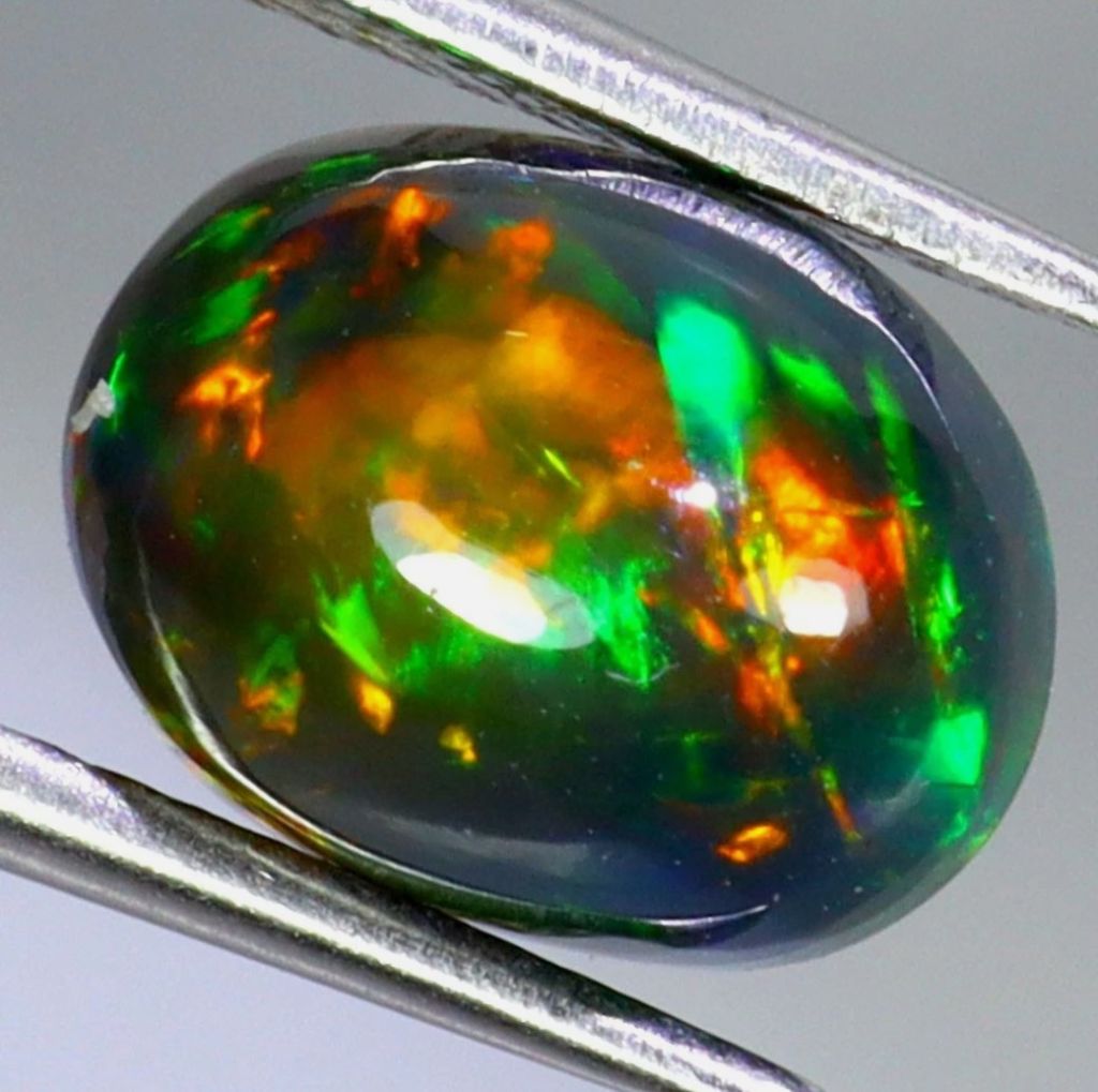 2.42ct Натуральный черный Опал,Эфиопия. - фото фото фото 1