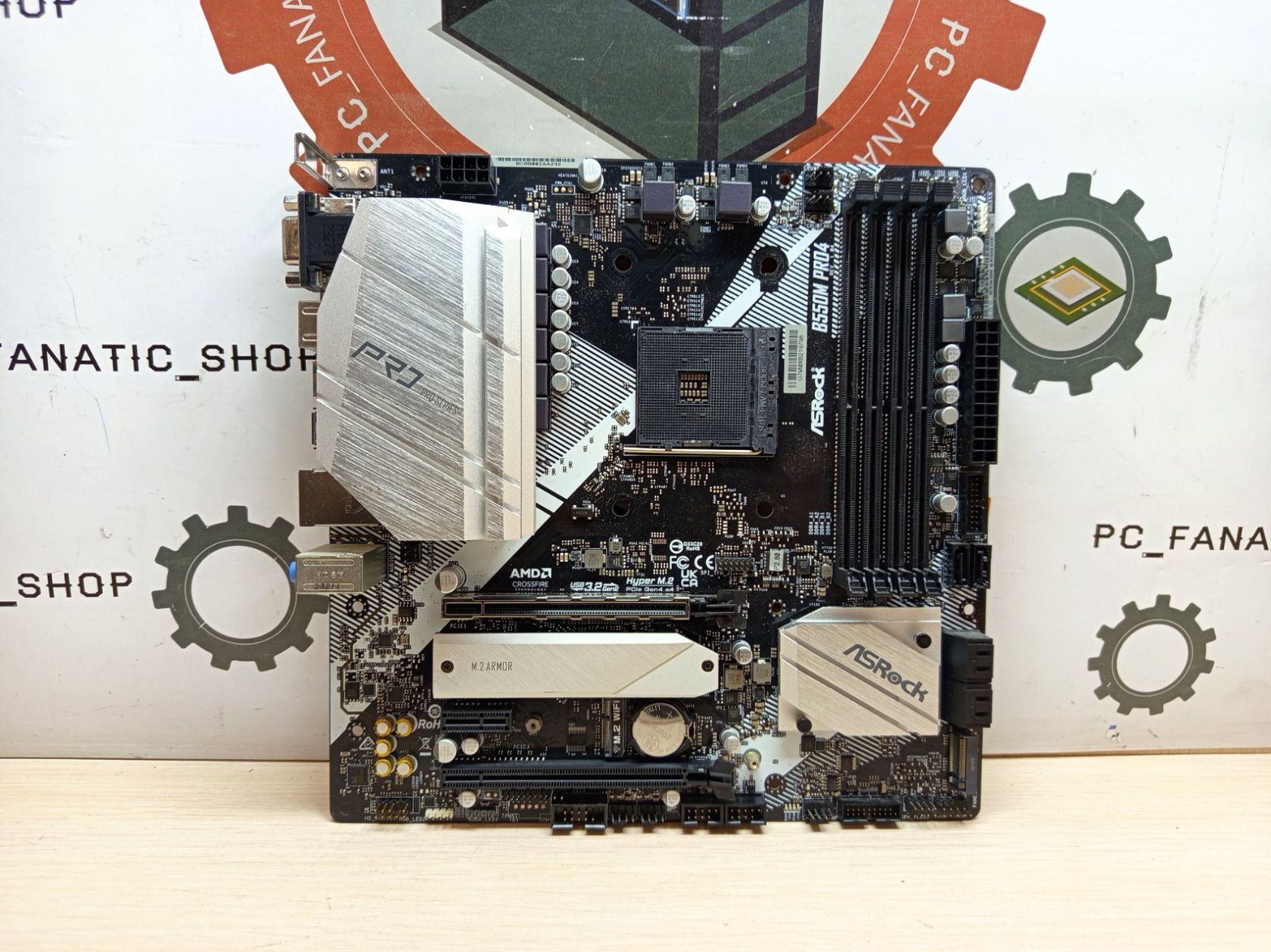Материнська плата ASRock B550M Pro4  (sAM4, AMD B550, PCI-Ex16) - фото фото фото 0