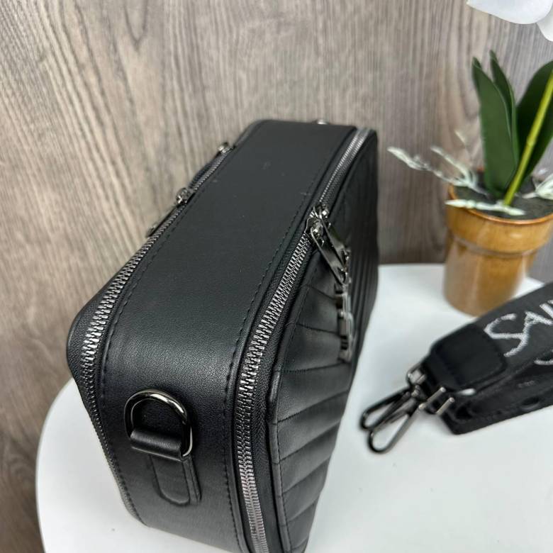 Якісна жіноча невелика сумка, клатч YSL чорна екошкіра, стильна сумка через плече - фото фото фото 8