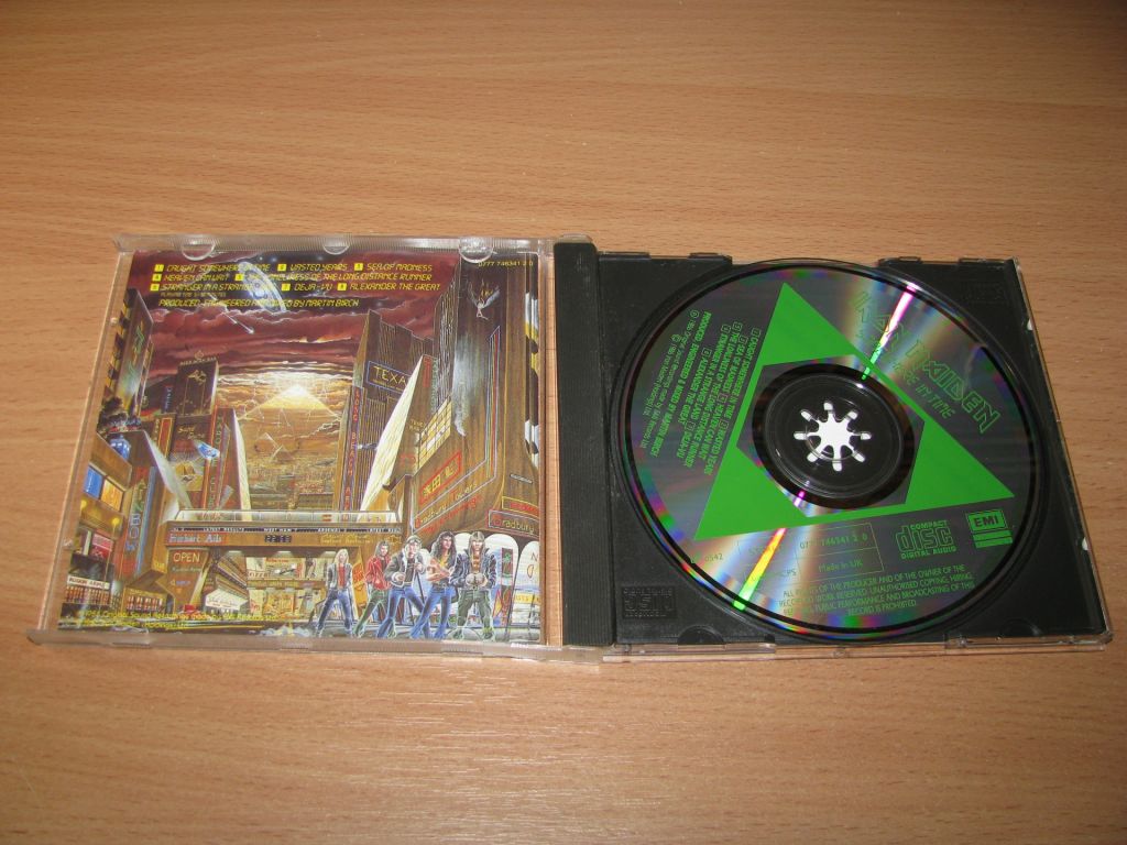 IRON MAIDEN - Somewhere In Time    (1986 EMI UK) - фото фото фото 1