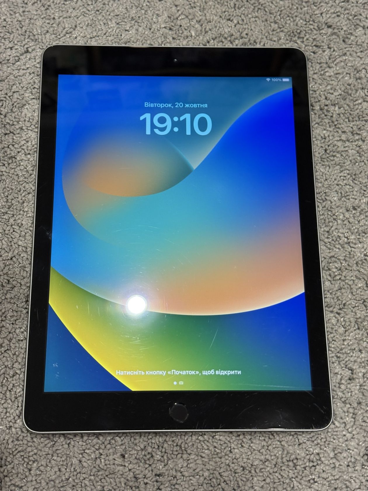 Планшет Apple iPad 5 A1822 32Gb Space Gray - фото фото фото 0