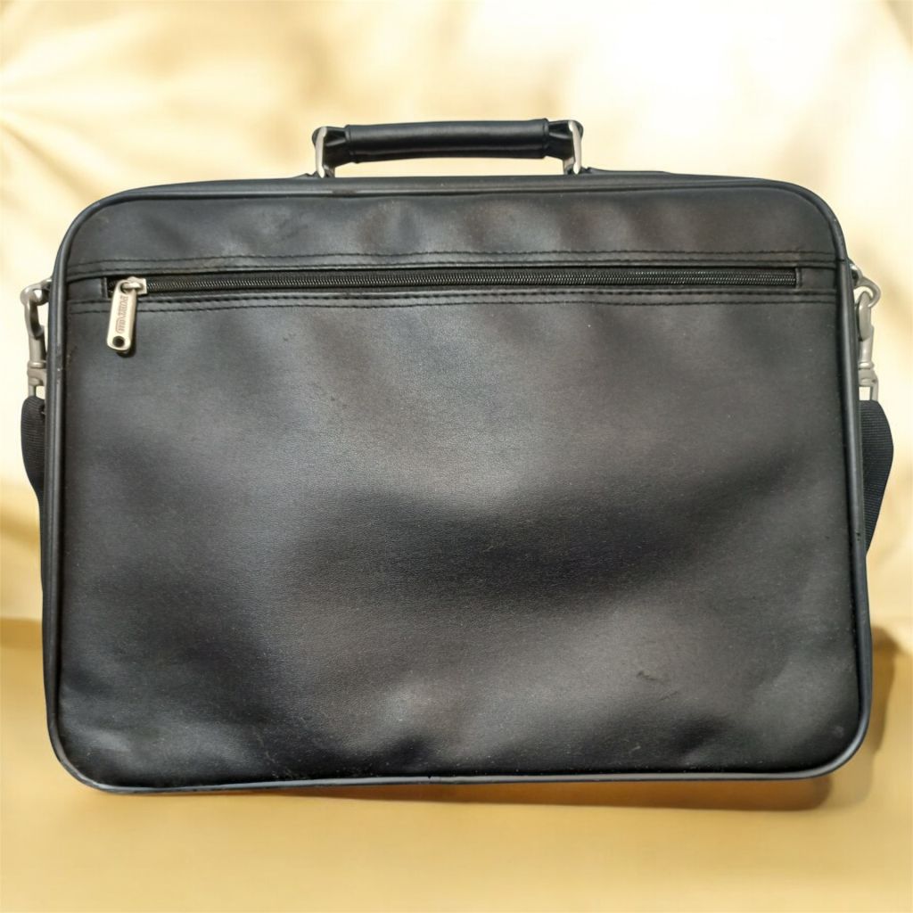 Б/У Сумка для ноутбука 15.6" PORTCase model KCB-002BKP Black код. СН10 - фото фото фото 1