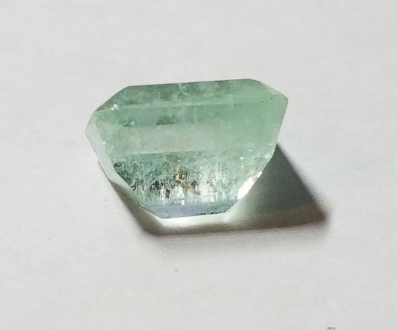 Изумруд  4.05 ct   9.91 X 8.69 X 6.63 mm - фото фото фото 1