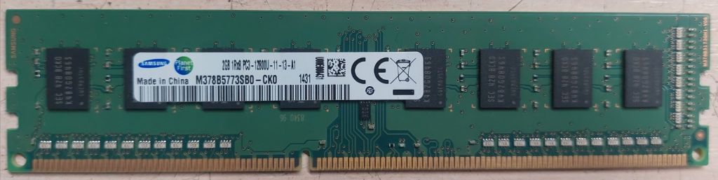 Оперативна пам'ять Samsung DDR3 2GB 1600MHz     (M378B5773SB0-CK0) PC3-12800U-11-13-A1 Б/В код.6540 - фото фото фото 0