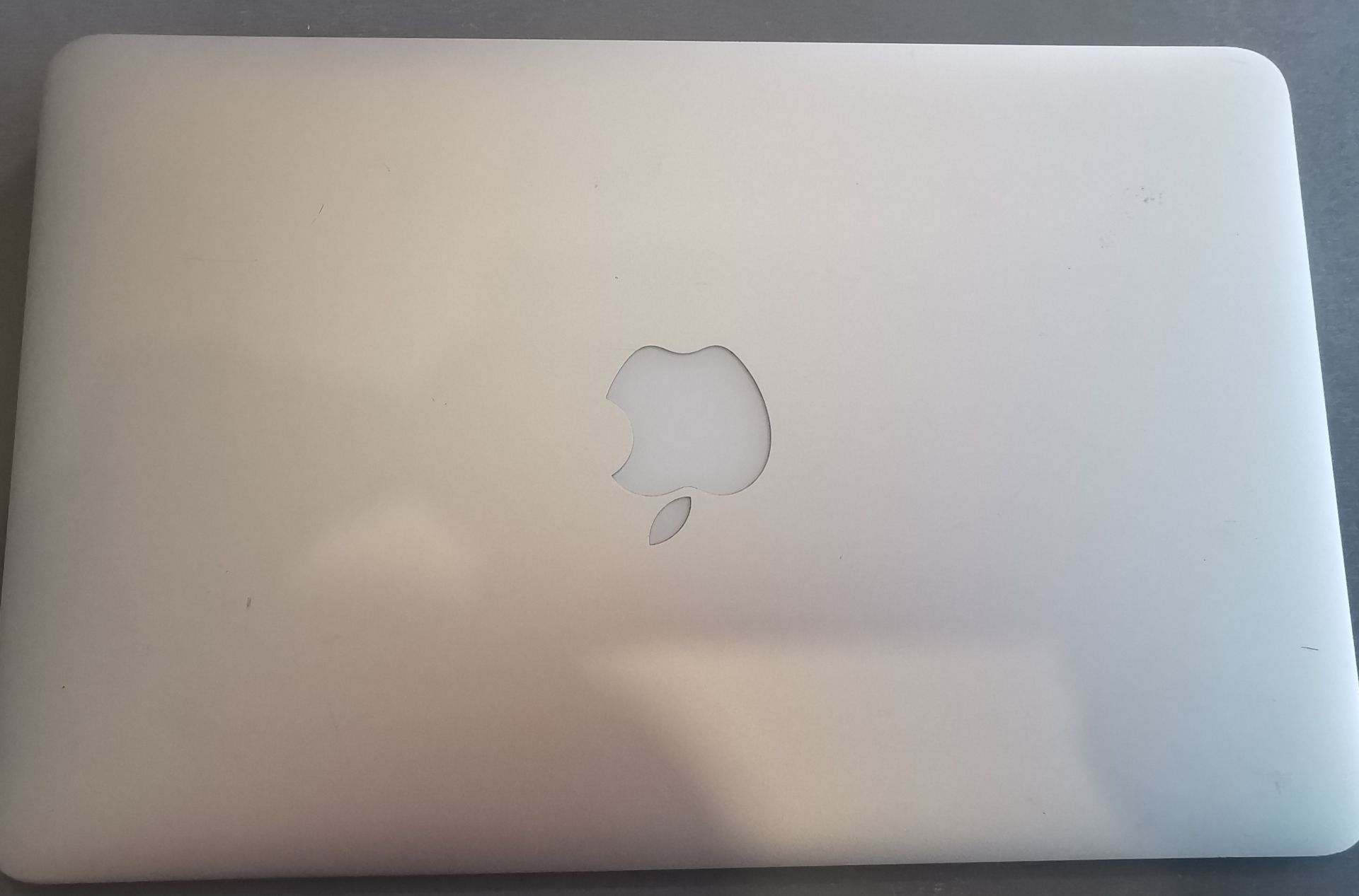 Apple Macbook Air A1465 2012г. - фото фото фото 1