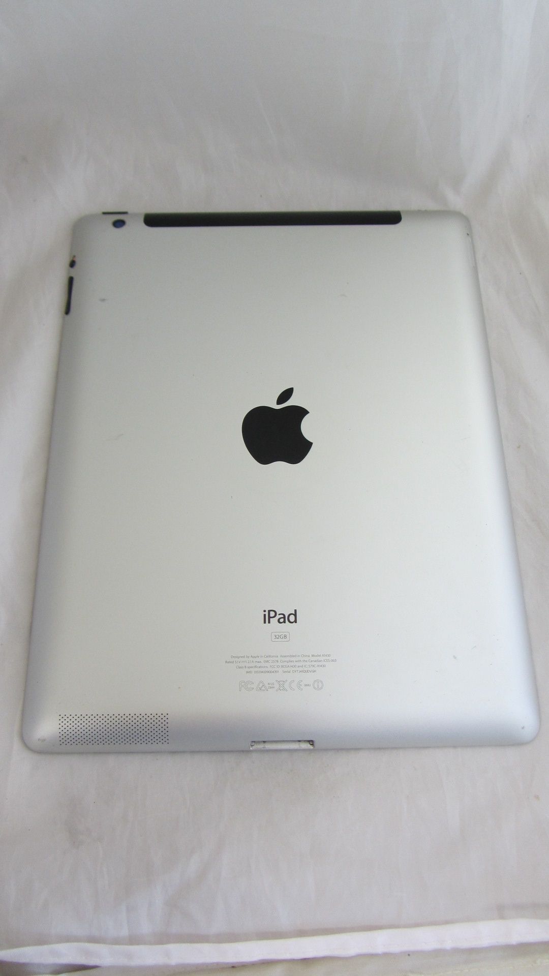 Apple iPad 3 32Gb Wi-fi+3G Black - фото фото фото 4