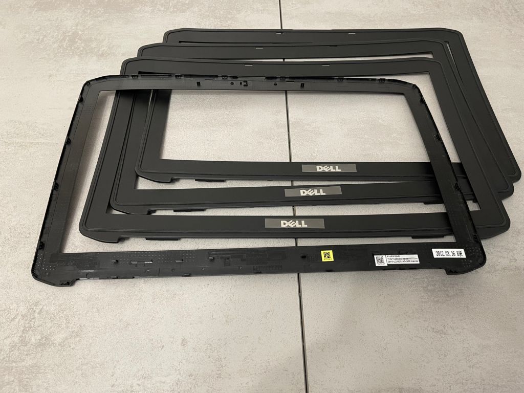 Оригінальна рамка матриці Dell E5530  (версія без камери), # apom1000400, # 0CC26W, нова - фото фото фото 2