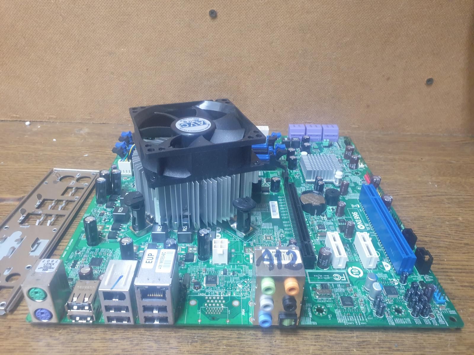 MSI MS-7616 + Intel i3-530 A12 - фото фото фото 0