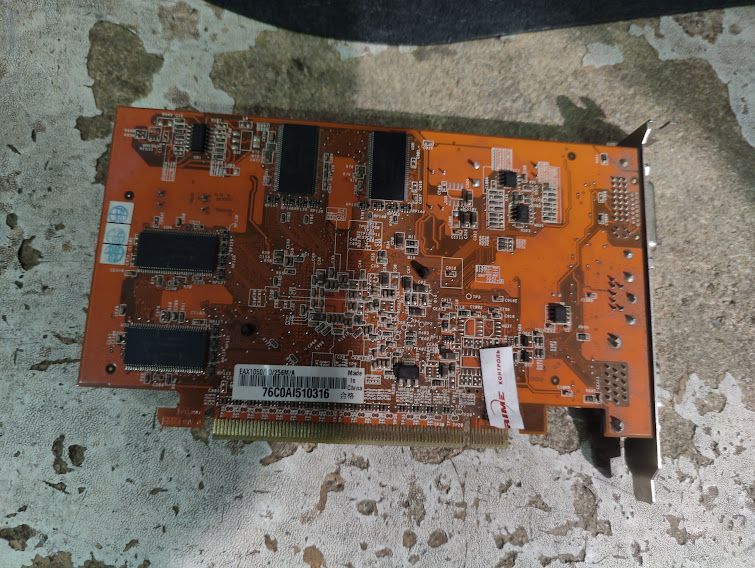 Видеокарта ASUS Radeon X1050 EAX1050/TD/256M/A 256MB PCI-E № K250702106 - фото фото фото 2