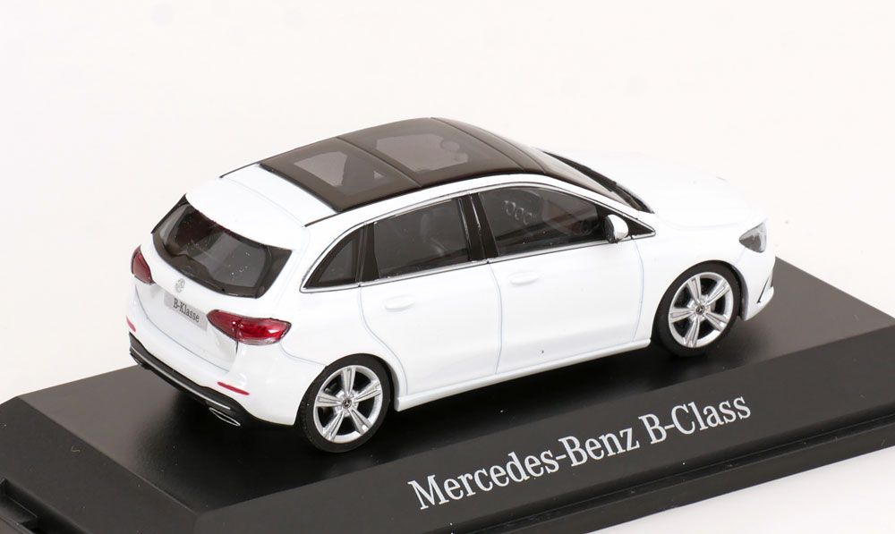 Herpa 1:43 Mercedes-Benz B-Class, W247   (2018) polar white - фото фото фото 1