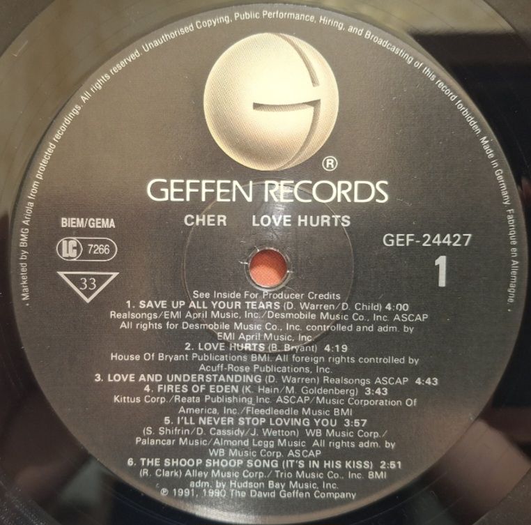Cher - Love Hurts - 1991.    (LP). 12. Vinyl. Пластинка. UK &amp; Europe. - фото фото фото 4