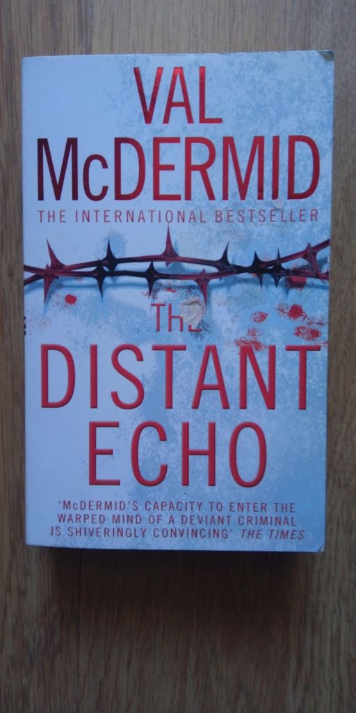 Distant Echo The VAL McDermid English на Английском книга - фото фото фото 0