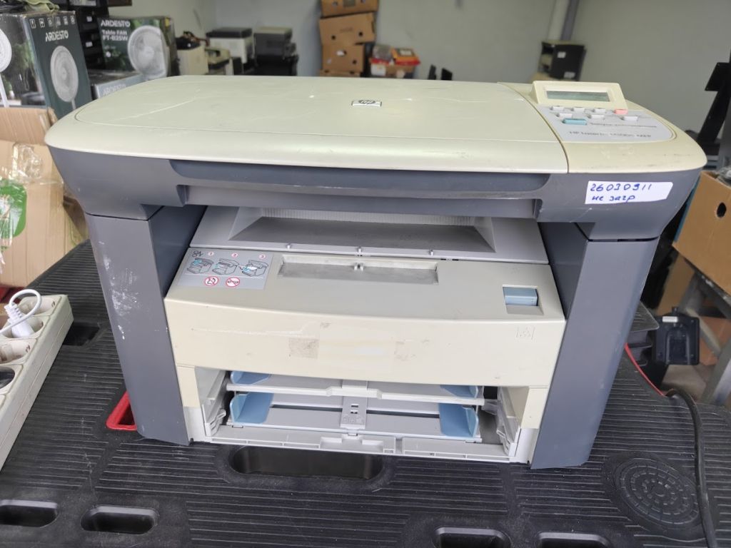Лазерный МФУ HP LaserJet M1005 MFP с картриджем № 26030911 - фото фото фото 0