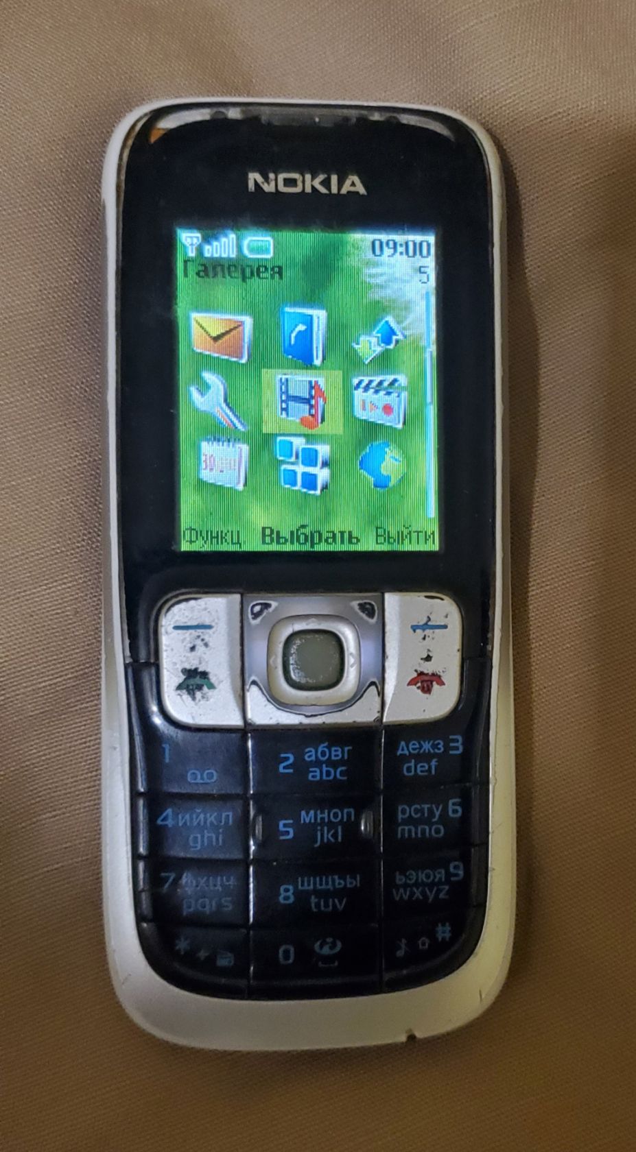 Nokia 2630 один з найтонших нокіа - фото фото фото 6