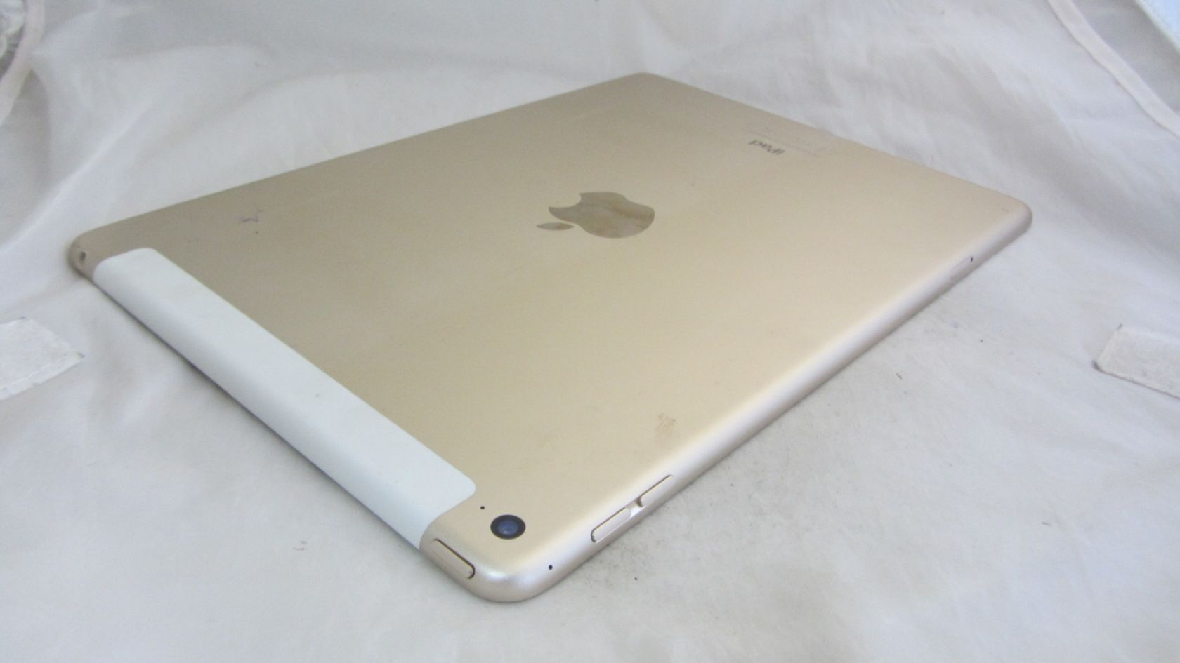 Apple iPad Air 2 Gold - фото фото фото 5