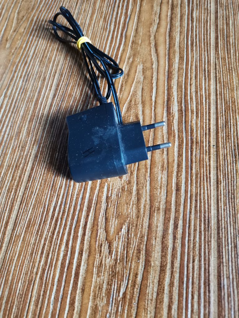 Блок питания World Vision  5V 1,2A - фото фото фото 3