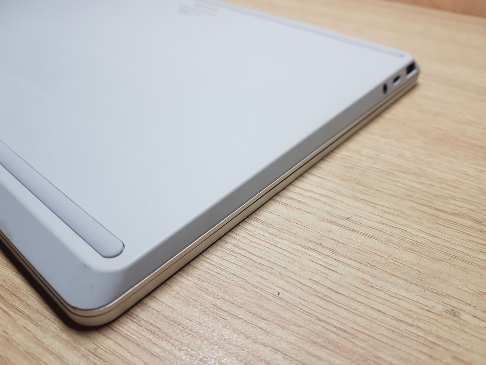 Ноутбук Microsoft Surface Lapto Go Model 1943 i5-1035G1 - фото фото фото 4