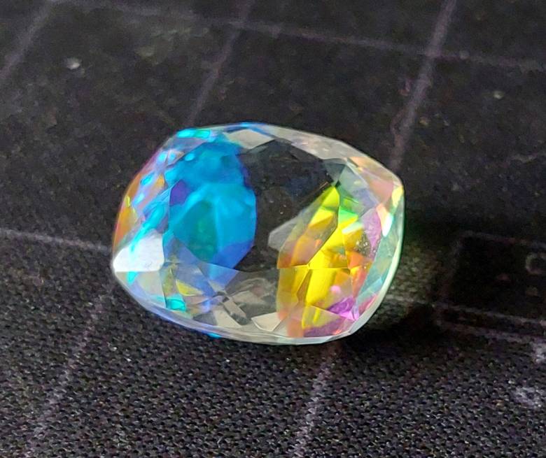 Радужный кварц 19.45Ct - фото фото фото 1