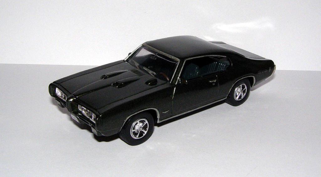 1968 Pontiac GTO Hardtop Coupe  (ERTL) масштаб 1:43 - фото фото фото 2