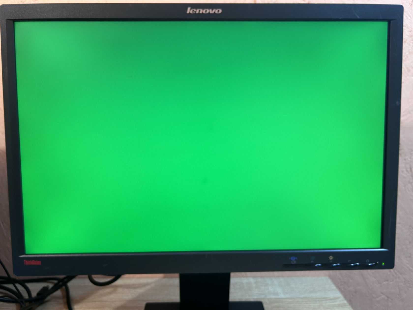 Монитор Lenovo ThinkVision L2250p 22" 1680×1050 16:10 - фото фото фото 2