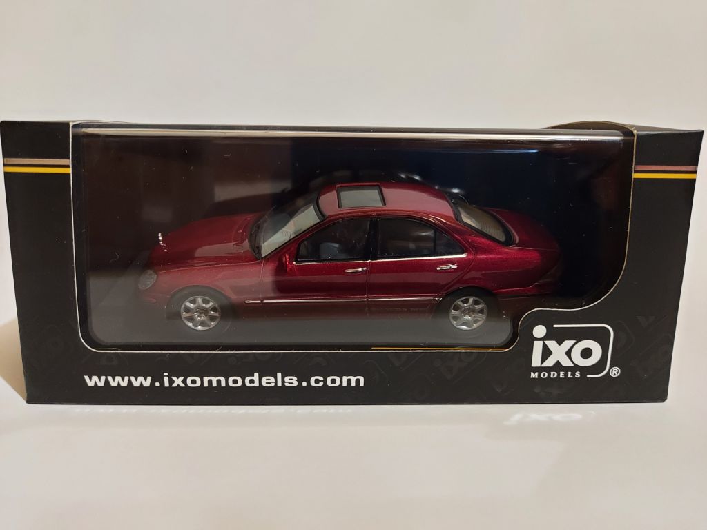 IXO 1:43 Mercedes-Benz S500, W220  (2000) bernstein red metallic - фото фото фото 7