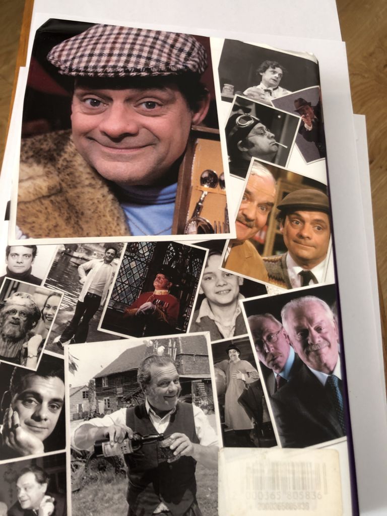 Книга David Jason: My Life. Девід Джейсон Моє життя. На англійській мові. - фото фото фото 4