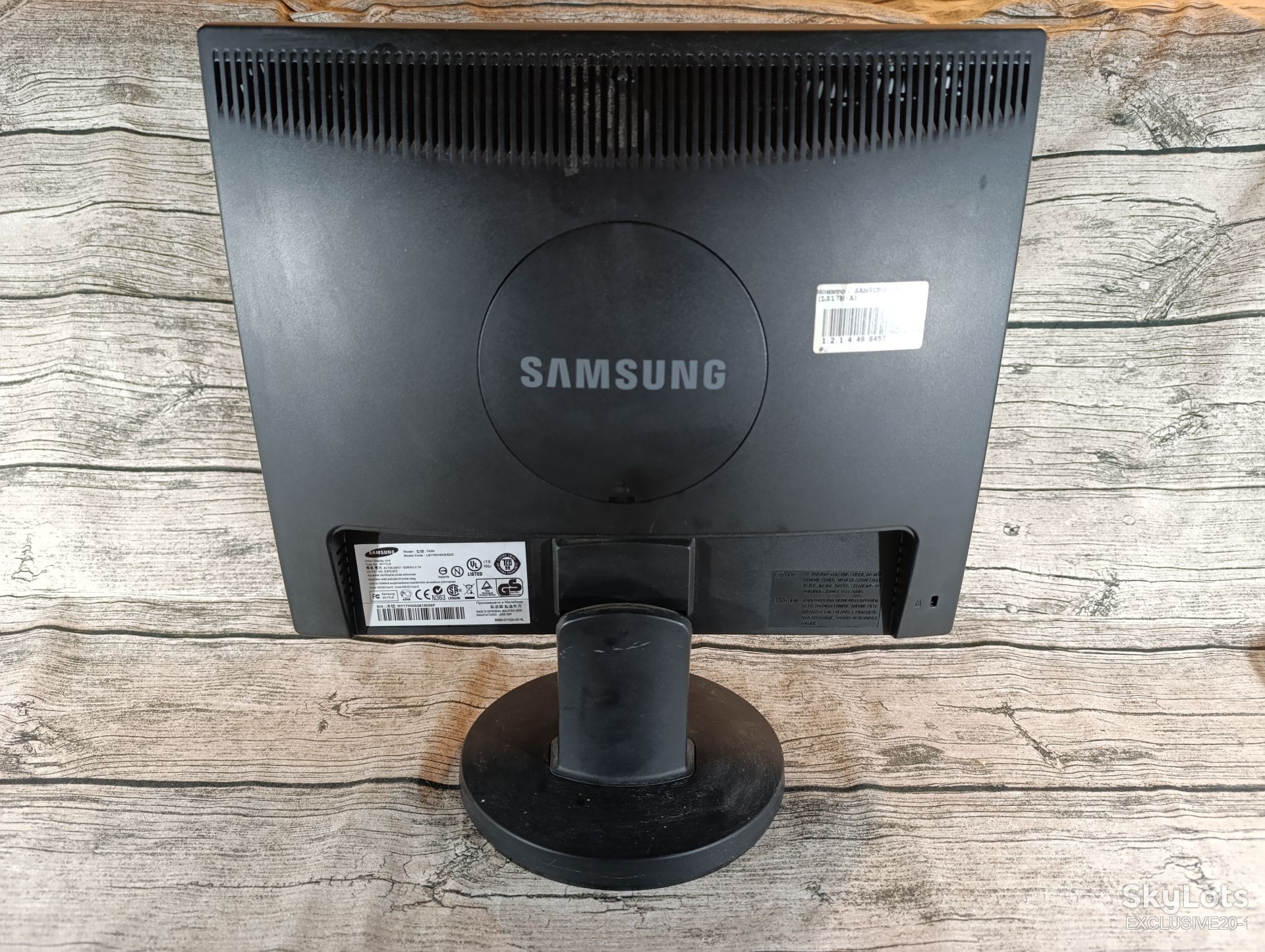 Монитор Samsung Sync Master 743 N . - фото фото фото 2