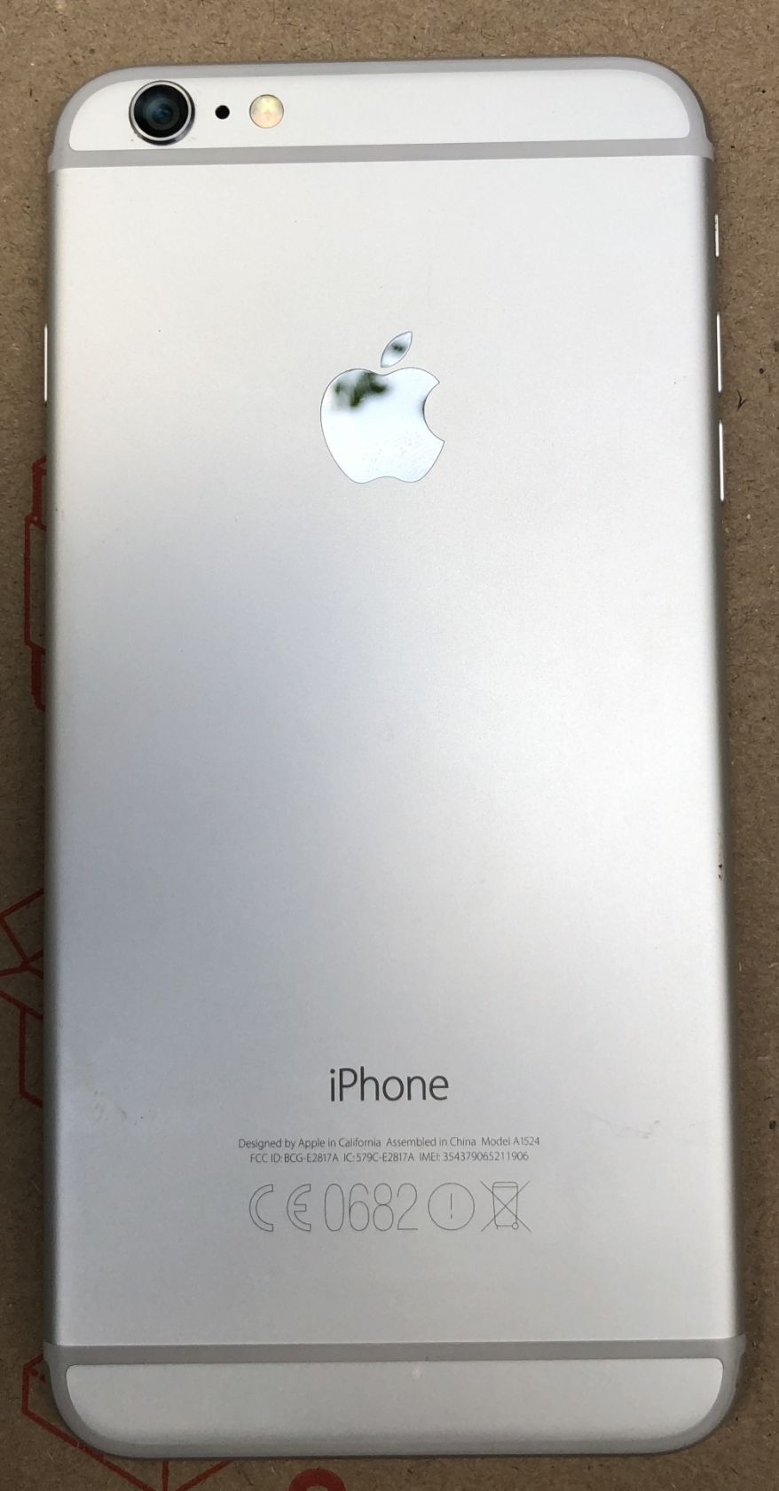 Apple iPhone 6 Plus 128GB Silver    (Model A1524) - фото фото фото 2