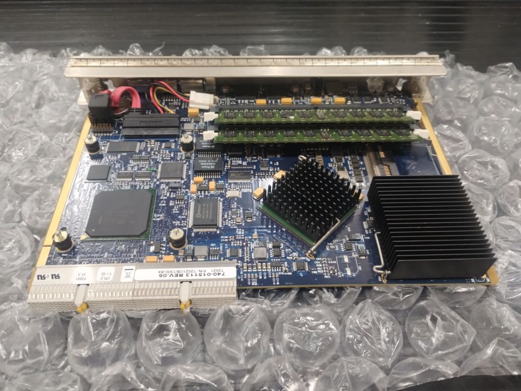 Процесорна плата керування Juniper RE-S-1300 Routing Engine  (740-015113 REV 06, T2021CB) - фото фото фото 2