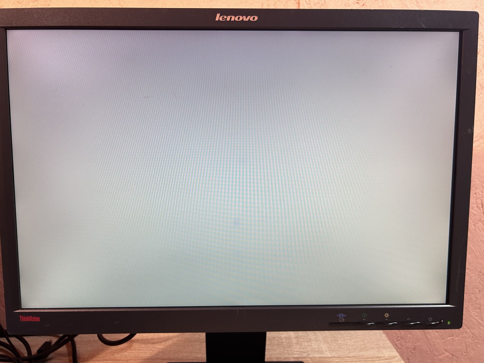 Монитор Lenovo ThinkVision L2250p 22" 1680×1050 16:10 - фото фото фото 3