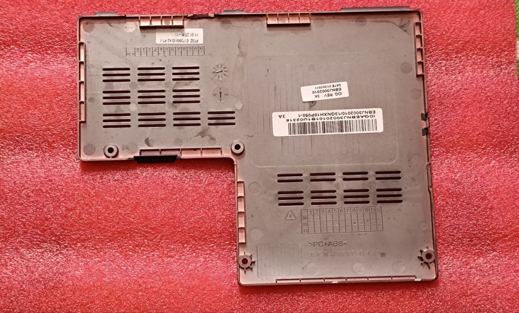 Asus k72f сервісна кришка - фото фото фото 1