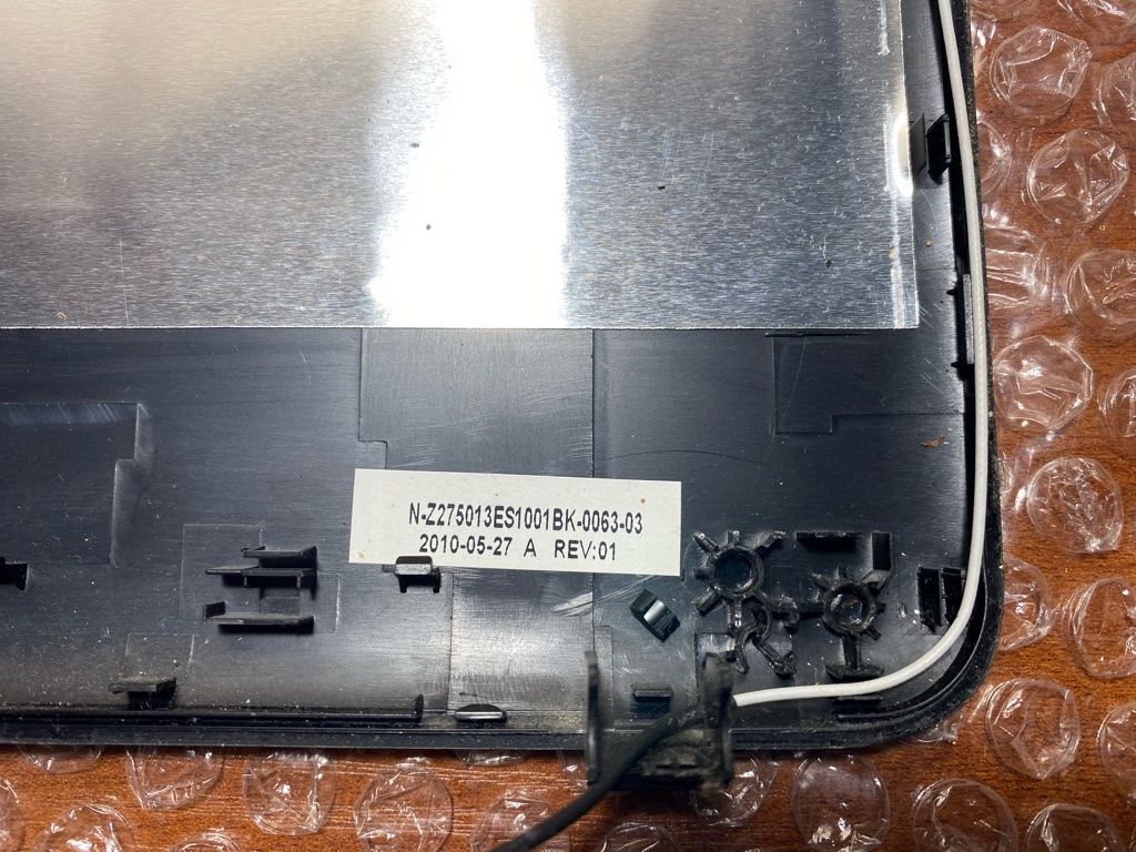 Toshiba L650 Крышка матрицы + рамка - фото фото фото 3