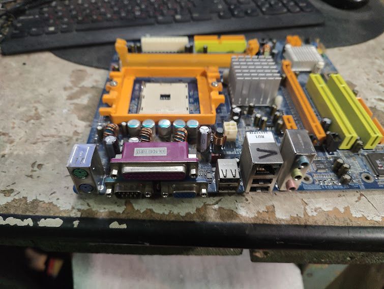 Мат. плата Biostar TForce 6100 Socket 939 SATA MicroATX 2DDR № 242410100 - фото фото фото 2