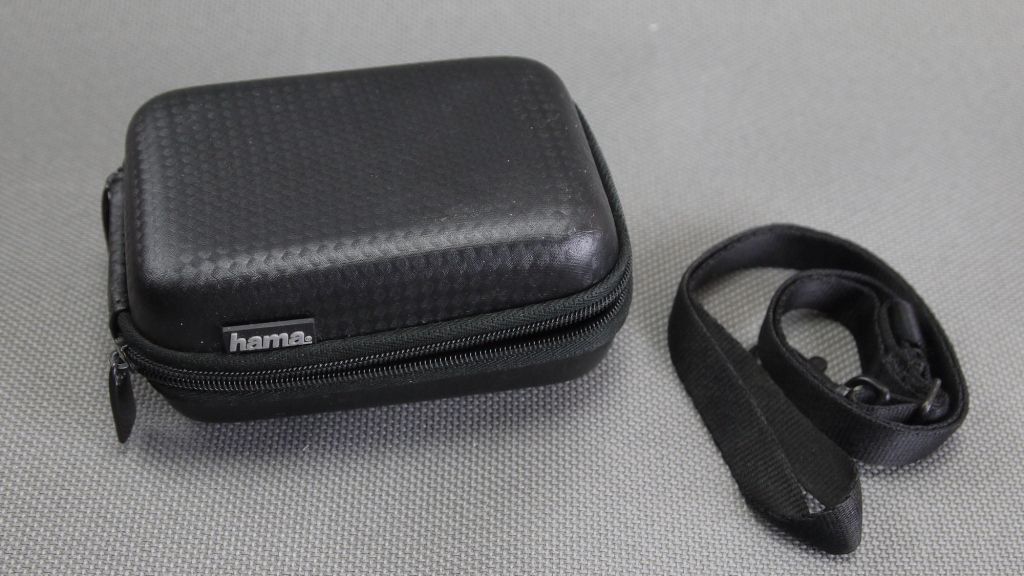 HAMA жесткий кейс чехол для компактных цифровых фотокамер 120x70x50mm Вживане - фото фото фото 0