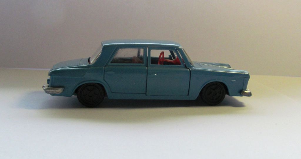 Lancia Flavia  модель 1:43 СССР ремейк 1:43 - фото фото фото 4
