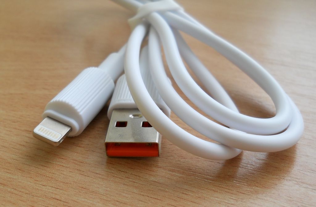 Кабель Lightning  USB iPhone 1м NEW - фото фото фото 3