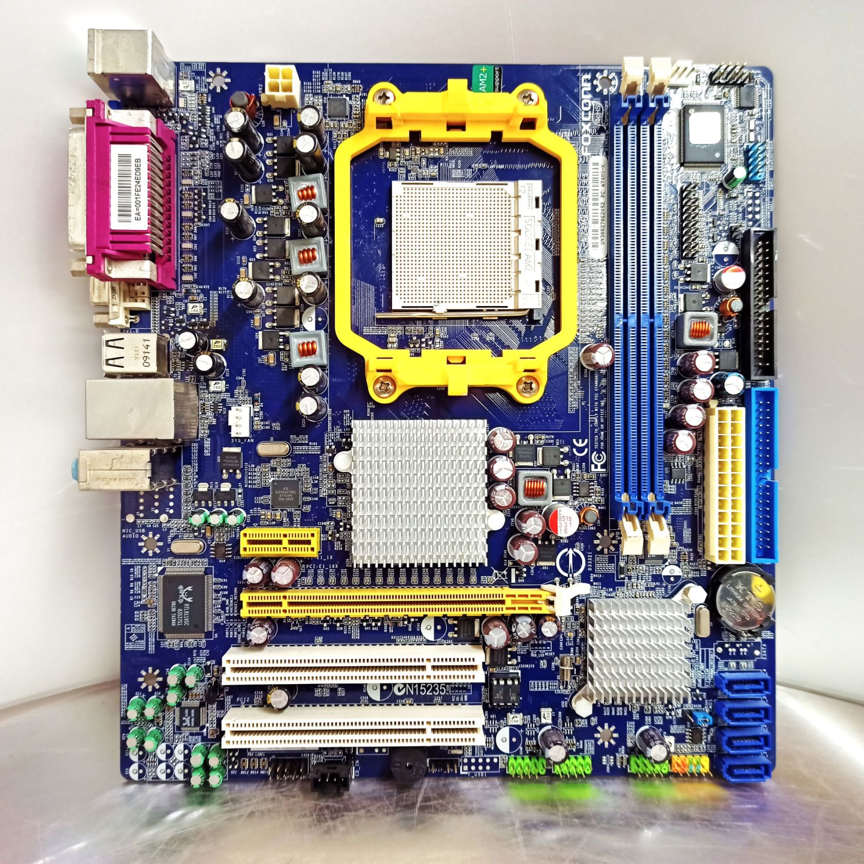 Материнська плата Foxconn A74MX-K  (AM2+/AMD 740G/2xDDR2) - фото фото фото 0