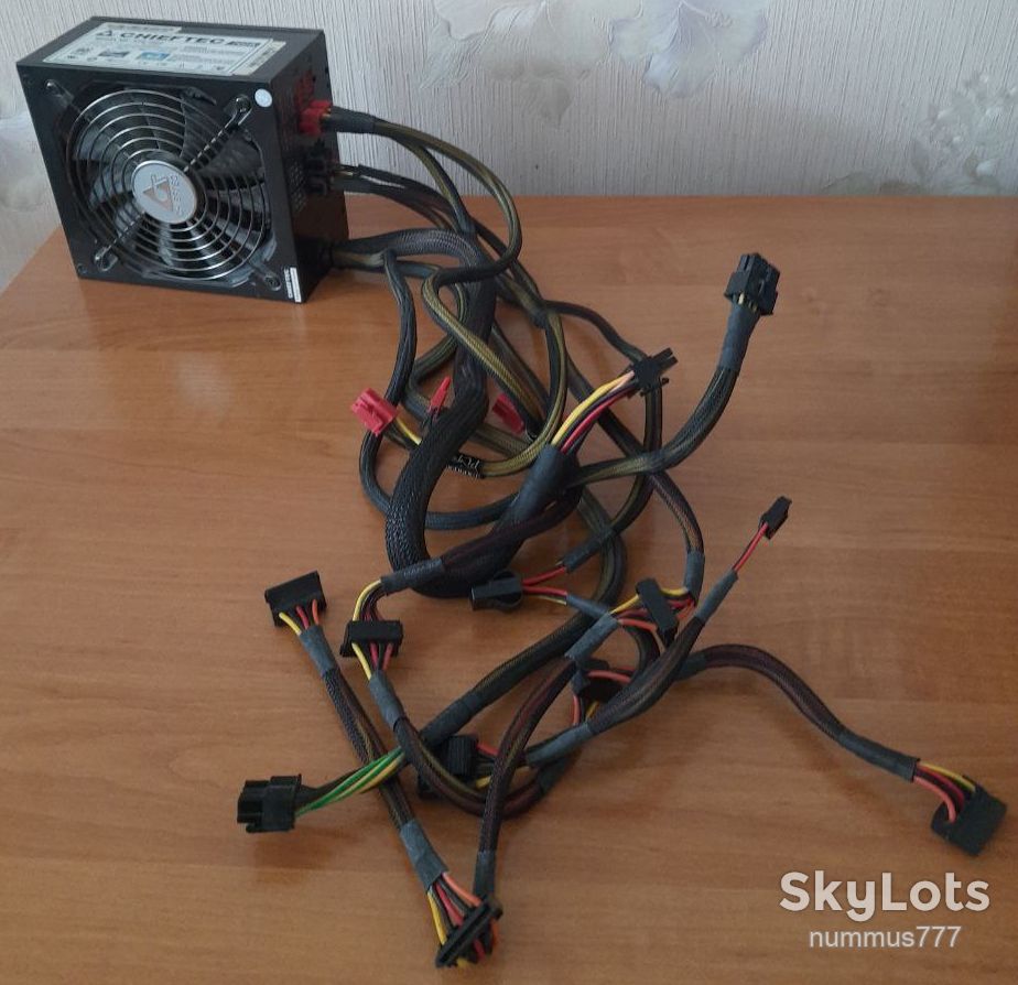 Брендовий блок живлення Chieftec APS-700C 700W   (модульний) Тест ОК - фото фото фото 1