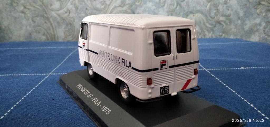 PEUGEOT J7  Eaglemoss  M 1:43  ОПЛАТА ЛОТА ПРИ ОТРИМАНІ ! - фото фото фото 3