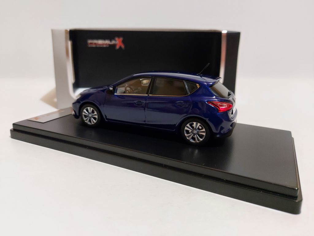 Premium X 1:43 Nissan Pulsar  (2015) blue - фото фото фото 2