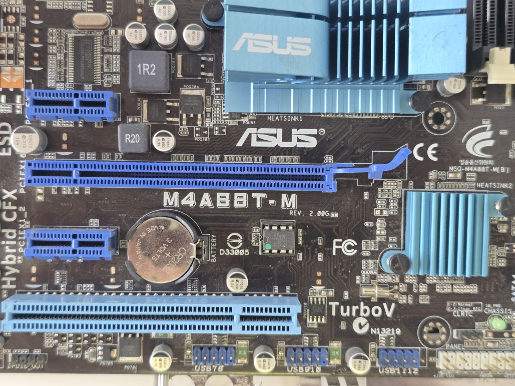 Материнська плата AM3 ASUS M4A88TD-M  (Socket AM3, DDR3, б/у) - фото фото фото 2
