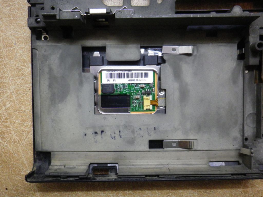 Б/У Топкейс для ноутбука Lenovo ThinkPad T400 - фото фото фото 4